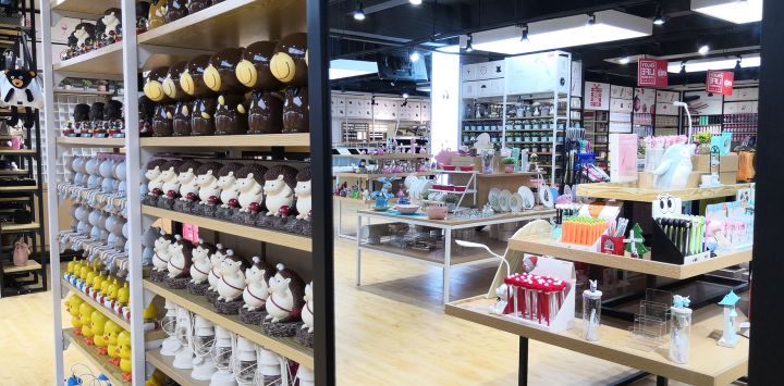 精品百貨店擺設(shè)技巧 提升顧客體驗與銷售轉(zhuǎn)化